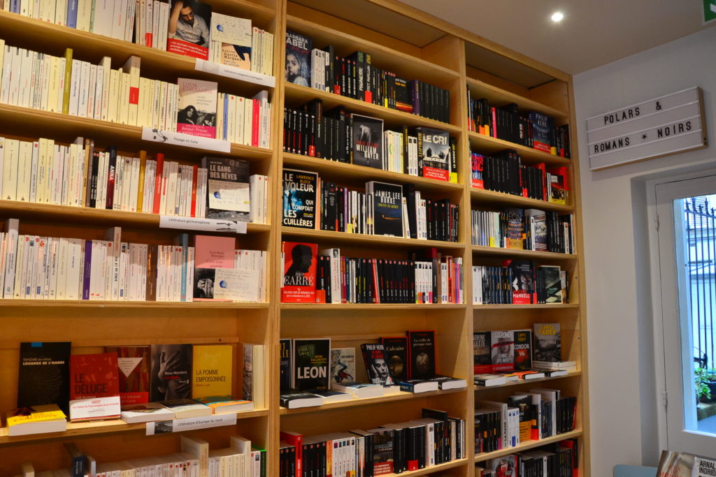 Librairie Comme une Orange 46 Rue Bayen 75017 Paris livres polars ©Petitscommerces.fr petit commerce petits commerces 10