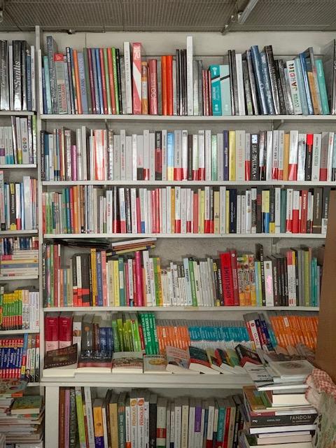 Librairie 2000 Librairie – Papeterie Pont-Sainte-Maxence