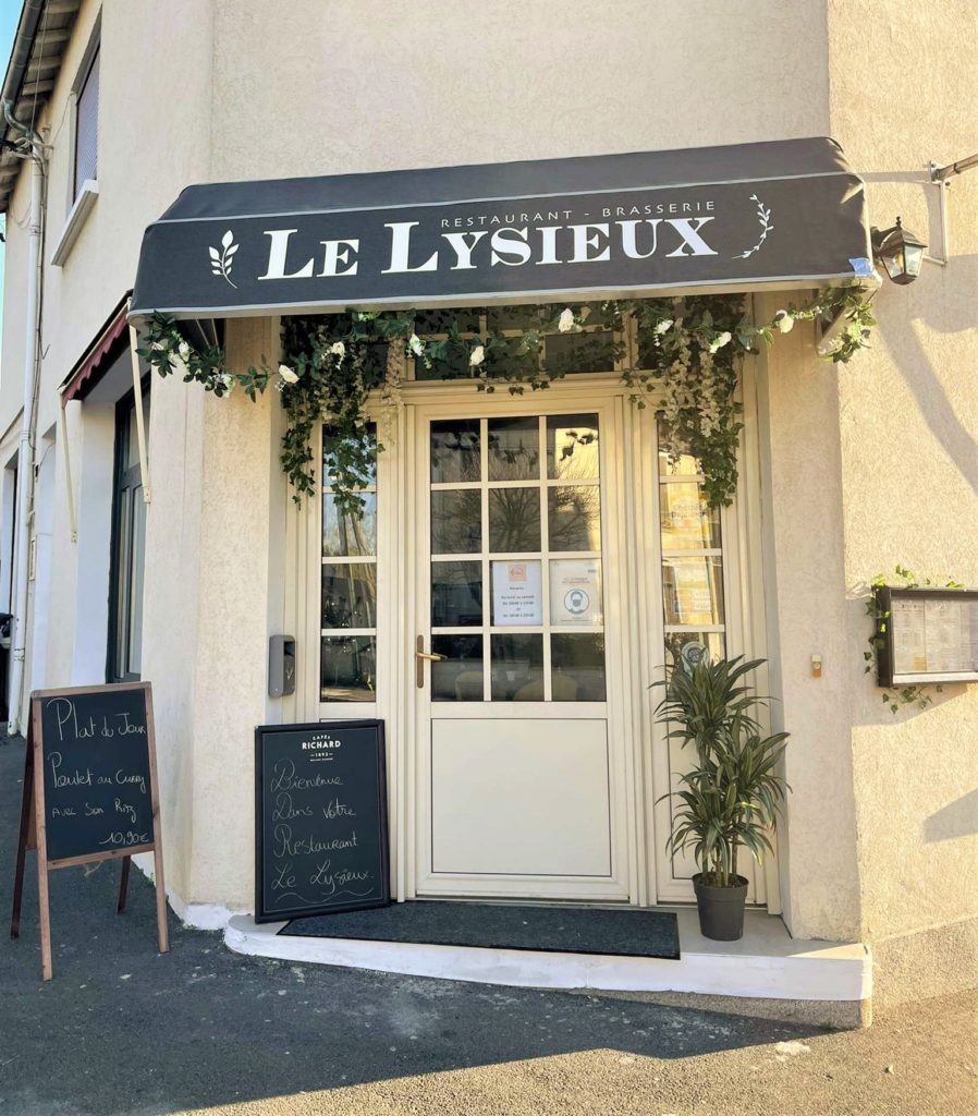Restaurant Le Lysieux Devanture 1