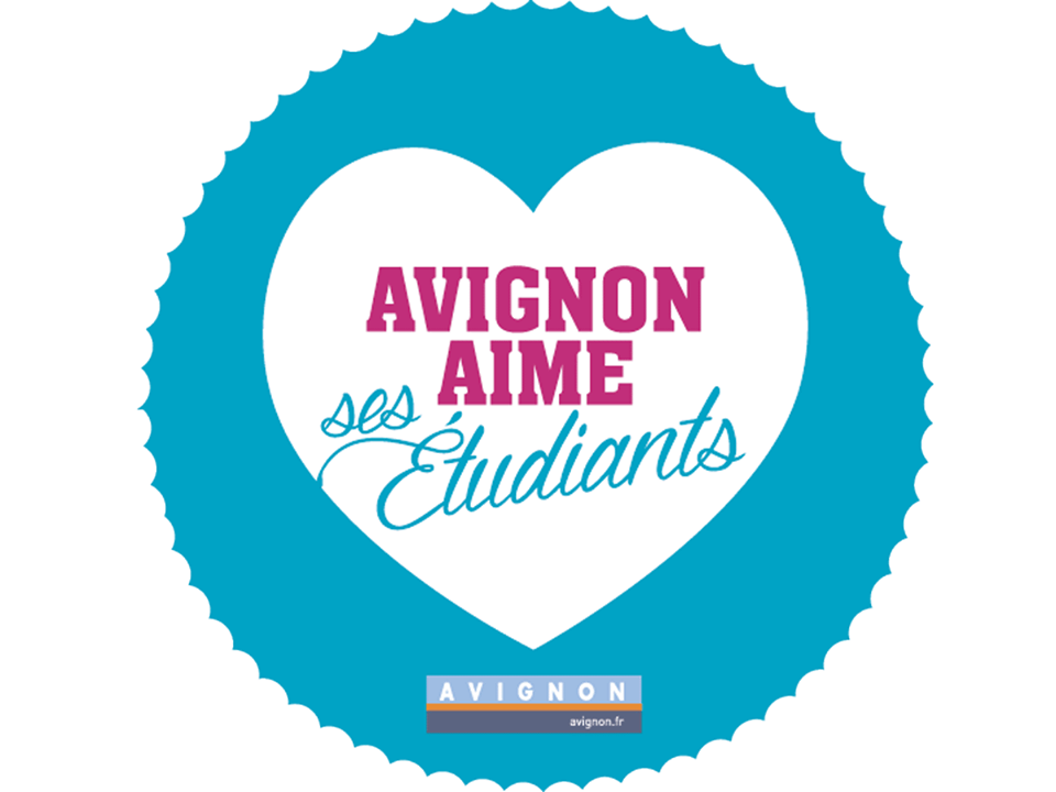 Pass-Commerce-Avignon-Pass-etudiant-Saint-Denis-Pour-la-rentree-des-villes-soutiennent-leurs-étudiants-et-leurs-commercants